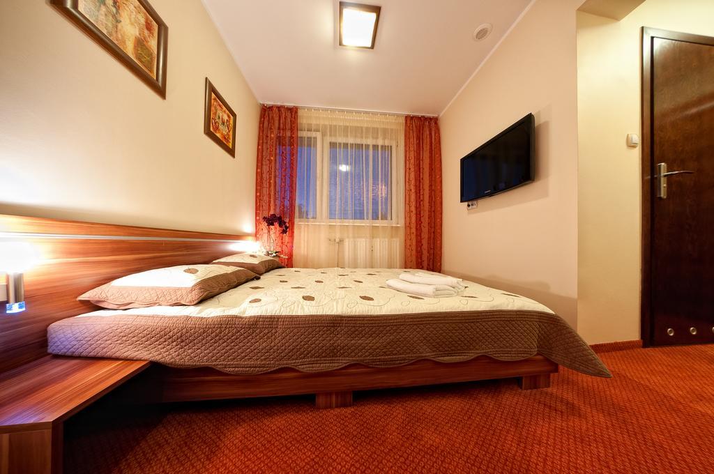 Hotel-24 Płock Exteriér fotografie
