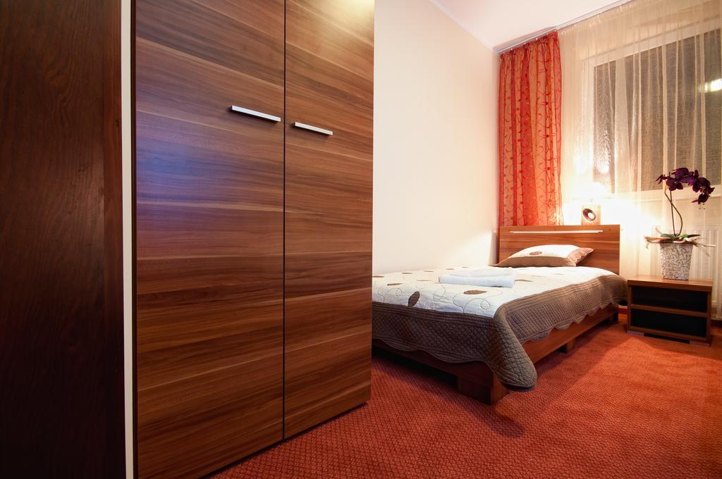 Hotel-24 Płock Exteriér fotografie